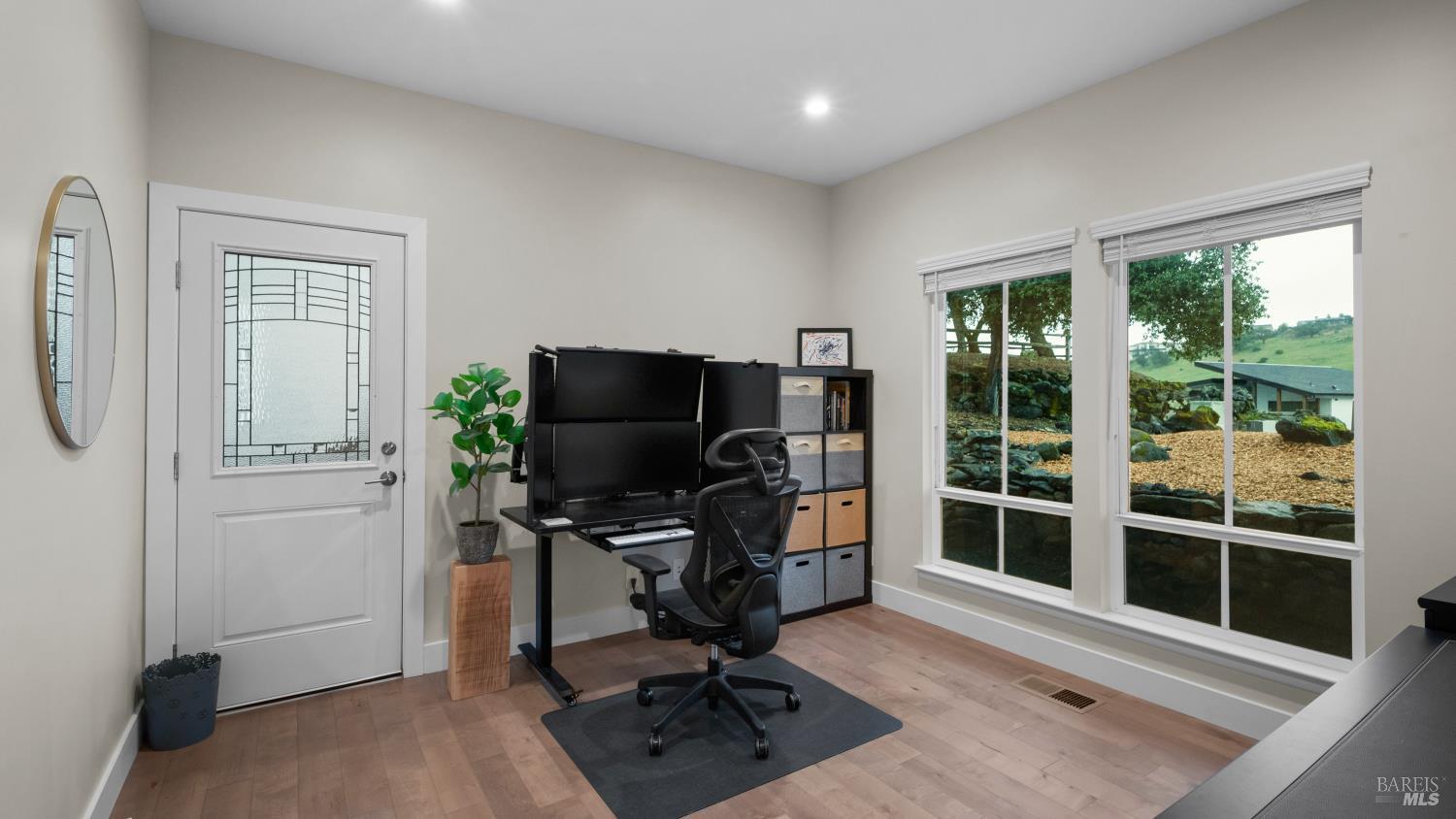 Detail Gallery Image 48 of 74 For 3720 Deauville Pl, Santa Rosa,  CA 95403 - 6 Beds | 4 Baths