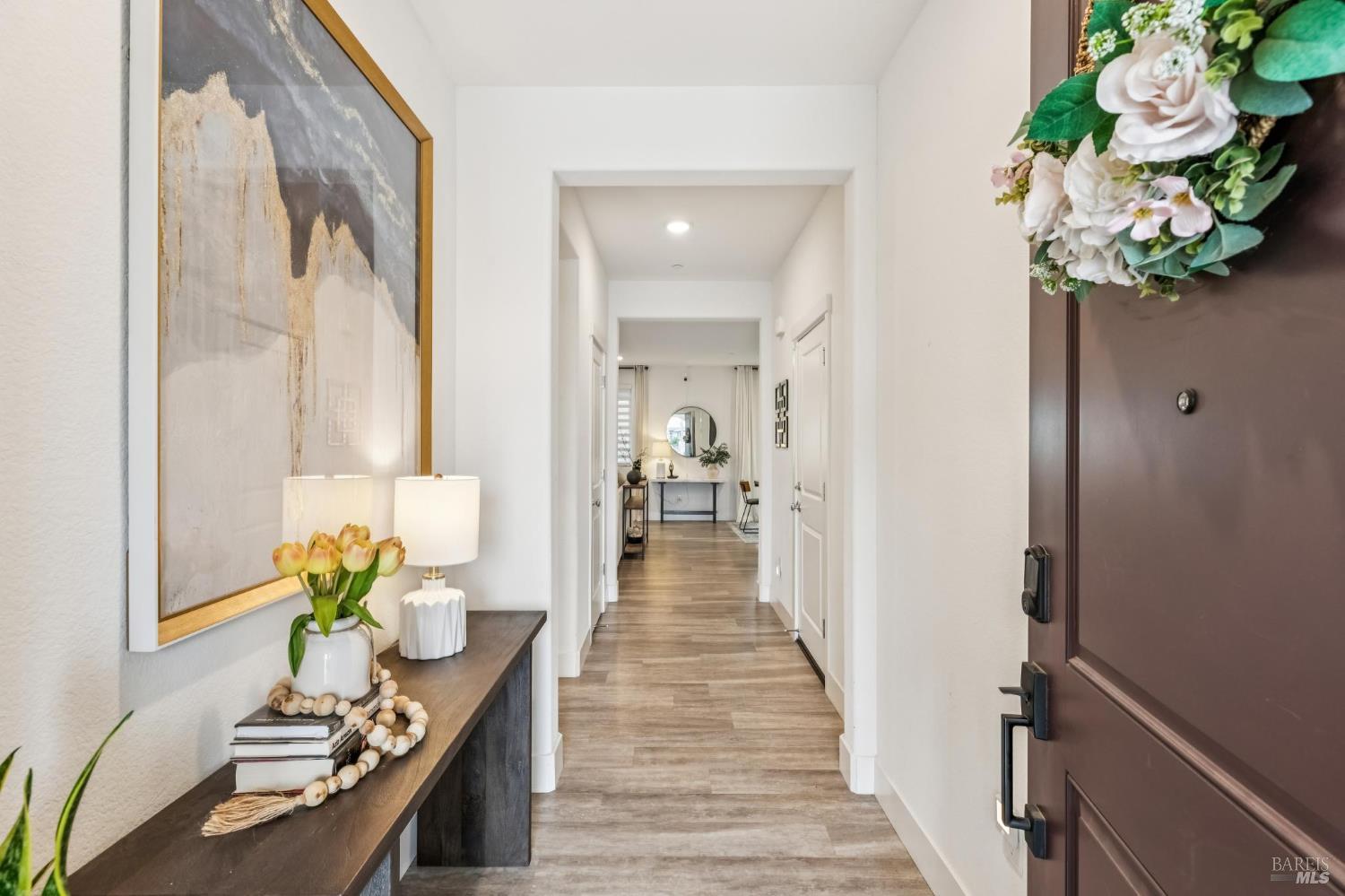 Detail Gallery Image 3 of 52 For 2919 Shaver St, Fairfield,  CA 94533 - 4 Beds | 3 Baths