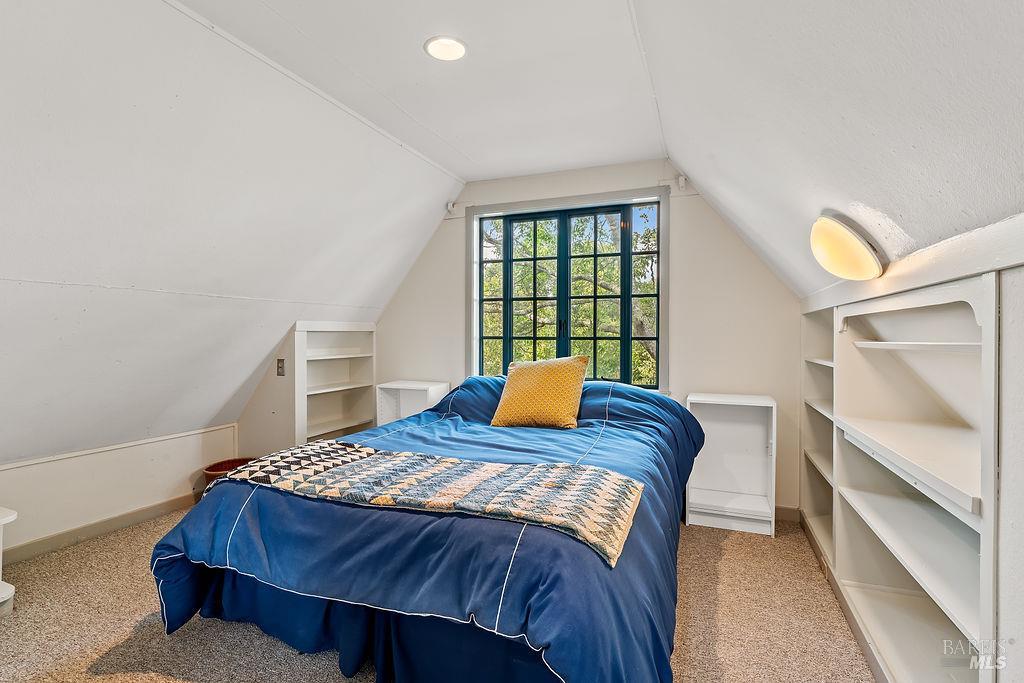 Detail Gallery Image 36 of 72 For 1212 N Fitch Mountain Rd, Healdsburg,  CA 95448 - 5 Beds | 3 Baths