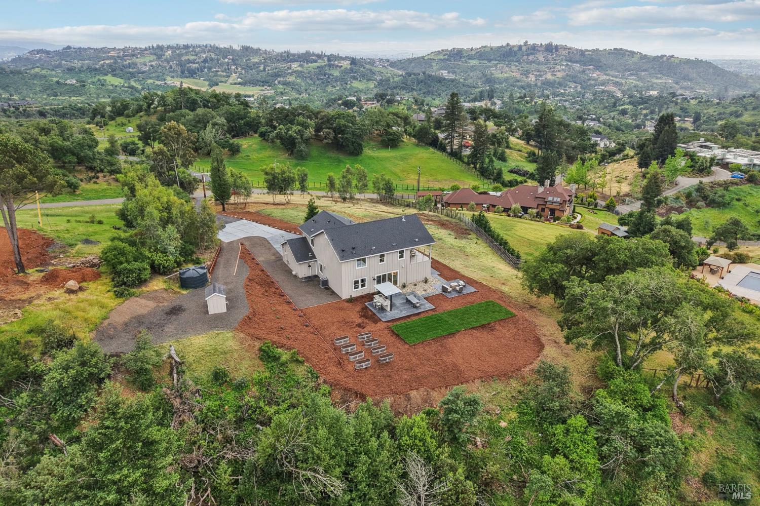 Detail Gallery Image 74 of 80 For 5663 Crystal Dr, Santa Rosa,  CA 95404 - 5 Beds | 3/1 Baths