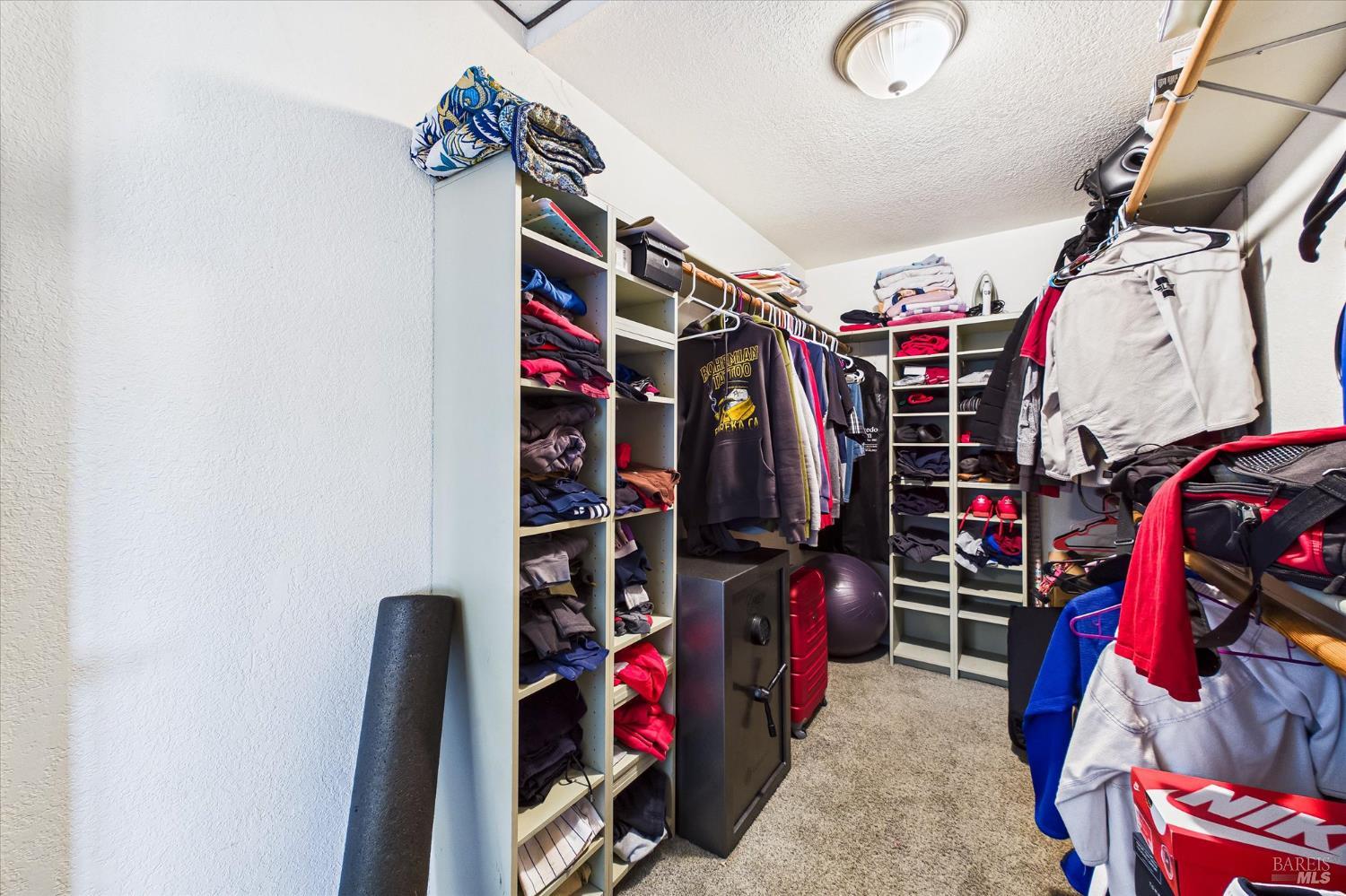 Detail Gallery Image 24 of 40 For 2393 Ohio St, Eureka,  CA 95501 - 3 Beds | 2 Baths