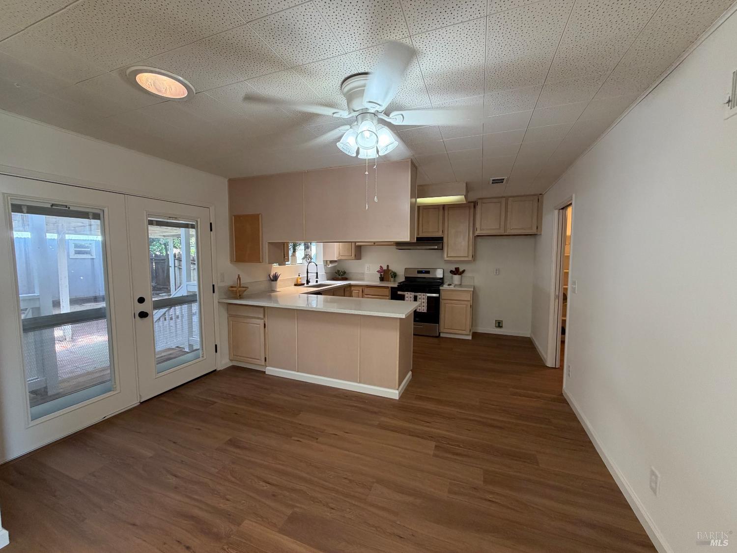 Detail Gallery Image 13 of 53 For 138 Gardiner Way, Rio Vista,  CA 94571 - 5 Beds | 3 Baths