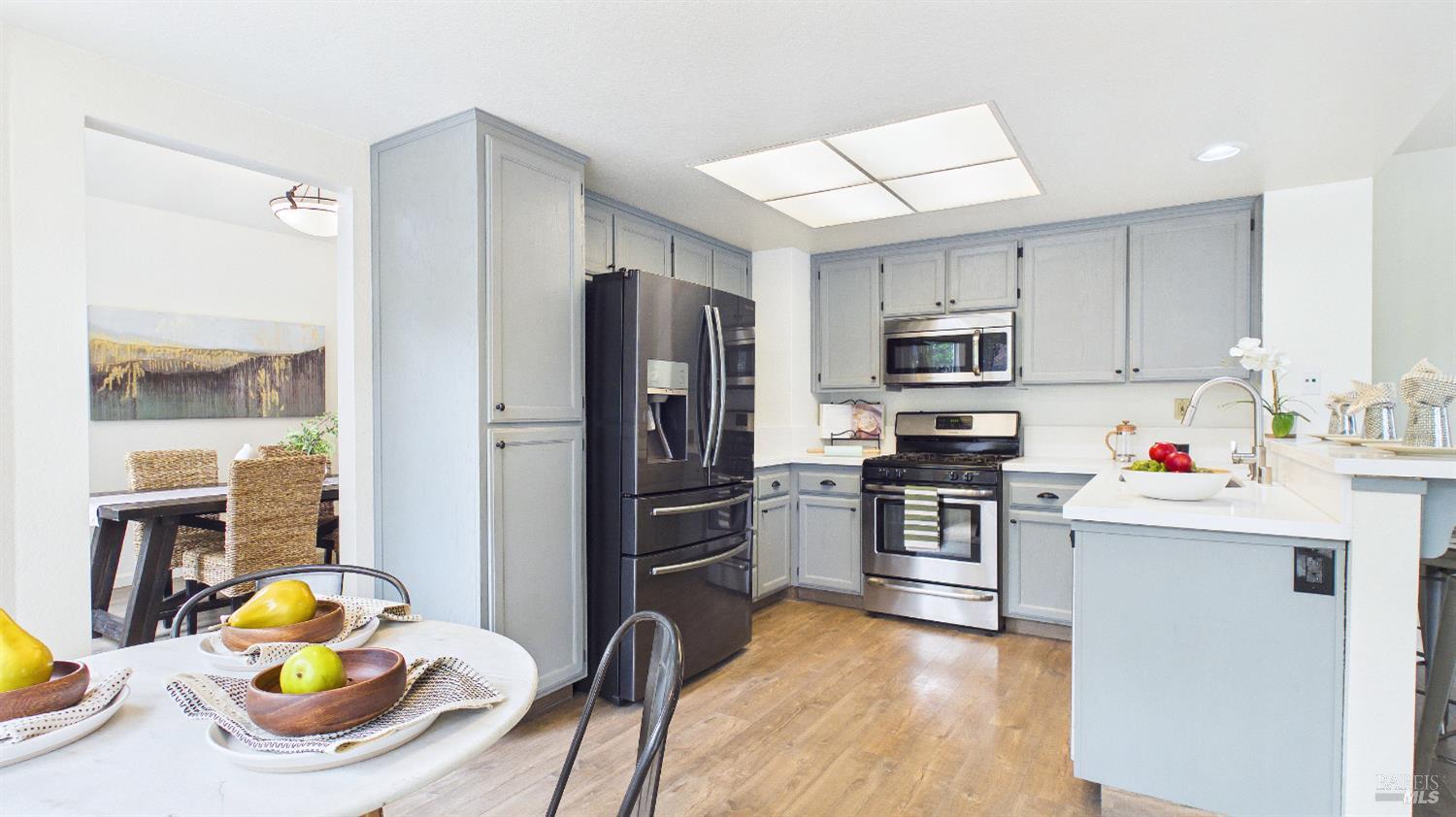 Detail Gallery Image 11 of 45 For 6424 Apollo Pl, Windsor,  CA 95492 - 4 Beds | 3 Baths