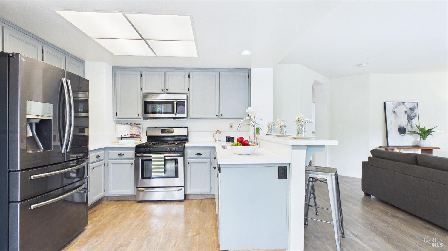 Detail Gallery Image 10 of 45 For 6424 Apollo Pl, Windsor,  CA 95492 - 4 Beds | 3 Baths