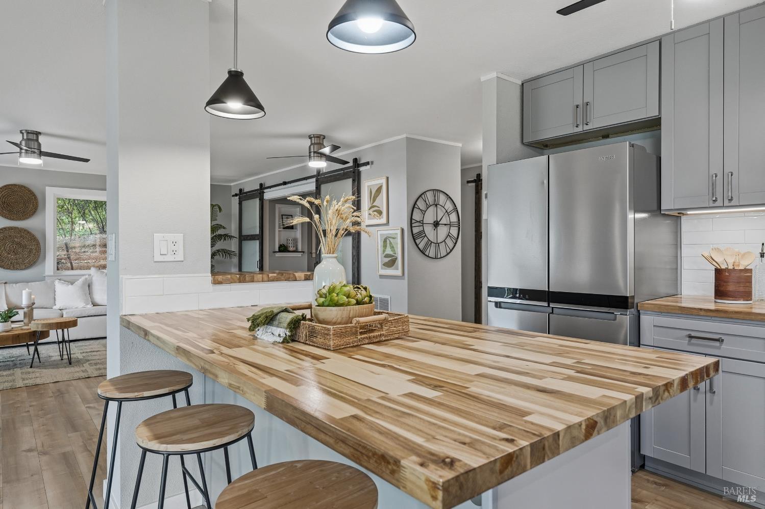 Detail Gallery Image 13 of 52 For 9480 Glenhaven Dr, Glenhaven,  CA 95443 - 2 Beds | 2 Baths