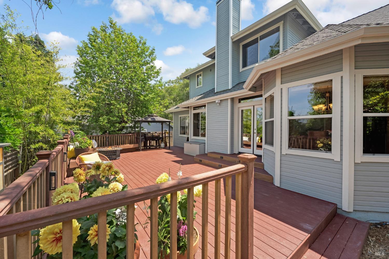 Detail Gallery Image 43 of 52 For 1508 Ronne Dr, Santa Rosa,  CA 95404 - 4 Beds | 3 Baths