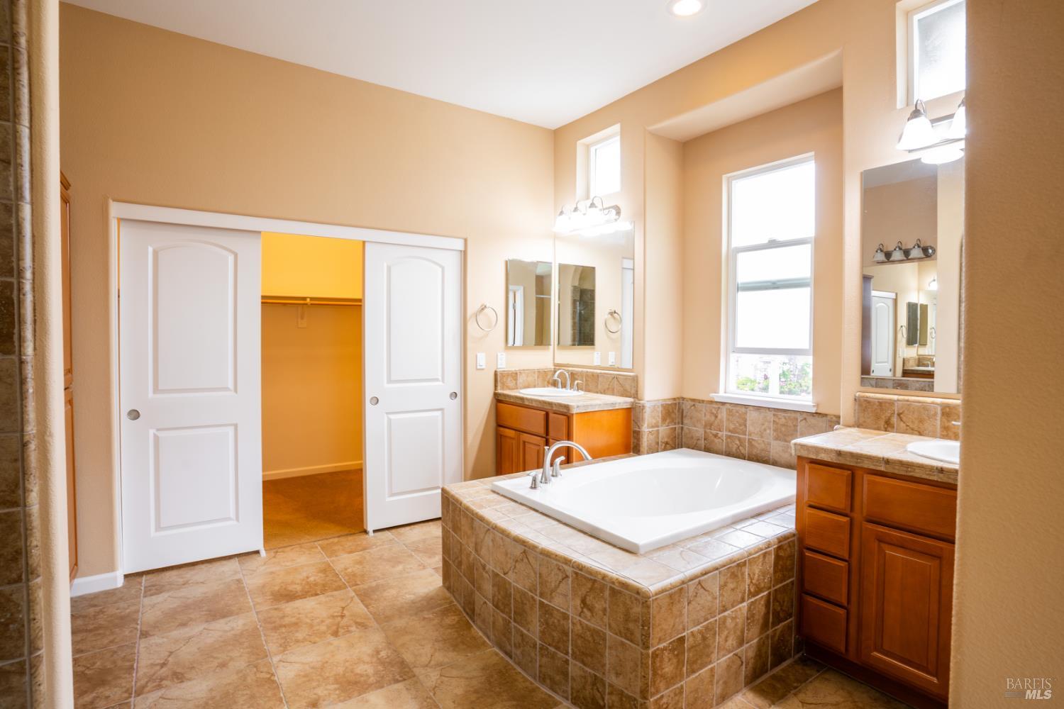 Detail Gallery Image 24 of 33 For 506 Rutland Dr, Rio Vista,  CA 94571 - 3 Beds | 2/1 Baths