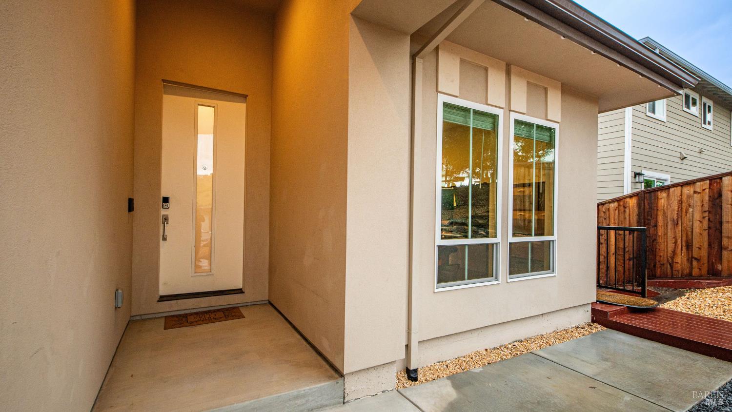 Detail Gallery Image 14 of 74 For 3720 Deauville Pl, Santa Rosa,  CA 95403 - 6 Beds | 4 Baths