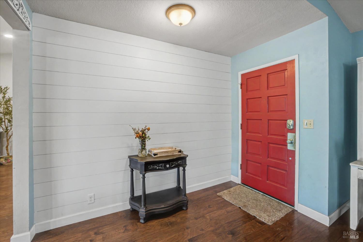 Detail Gallery Image 6 of 68 For 456 Marbella Ln, Vacaville,  CA 95688 - 4 Beds | 2 Baths