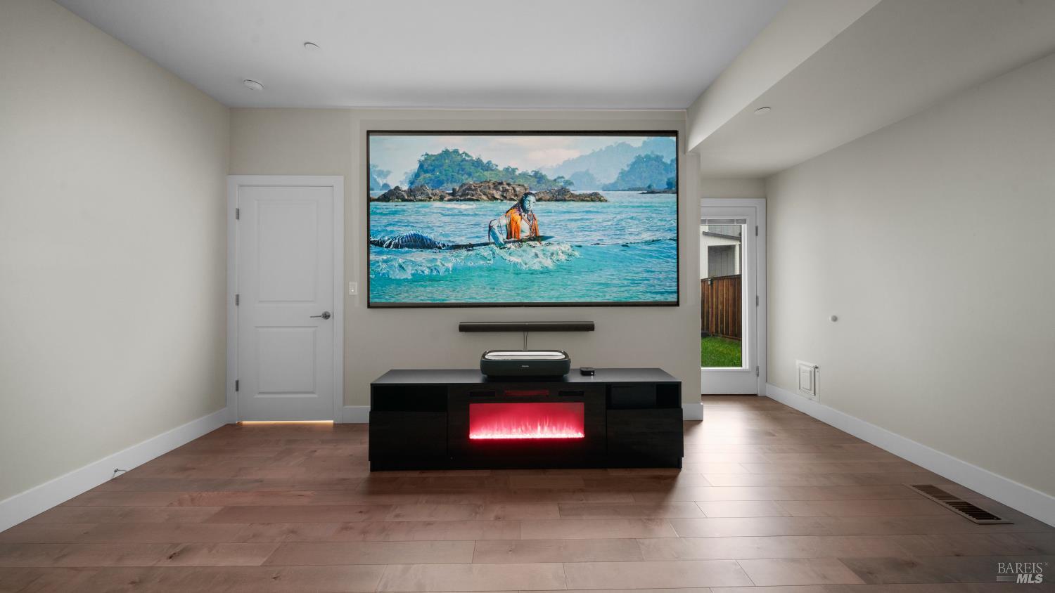 Detail Gallery Image 60 of 74 For 3720 Deauville Pl, Santa Rosa,  CA 95403 - 6 Beds | 4 Baths