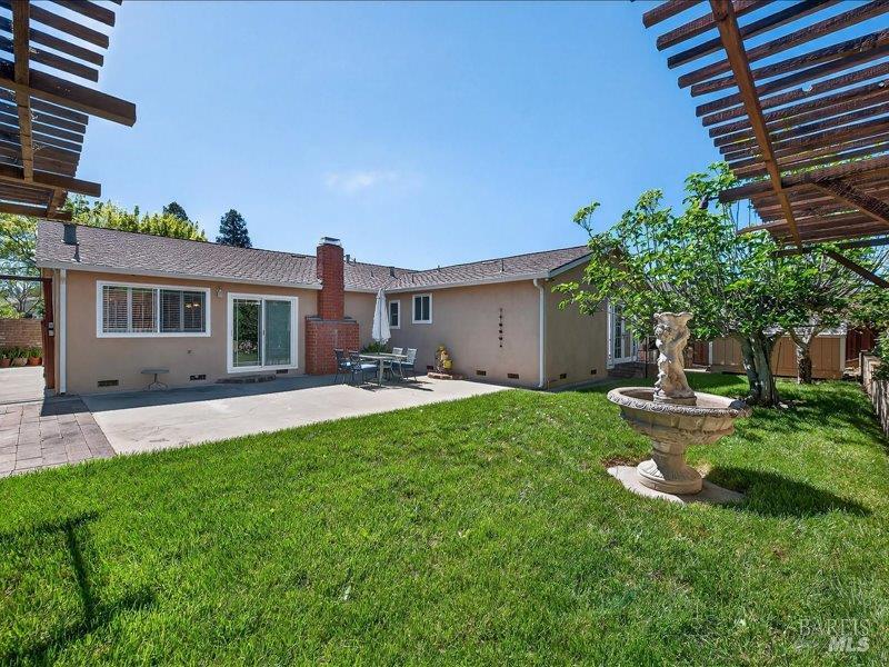 Detail Gallery Image 21 of 30 For 5484 San Jose Dr, Pleasanton,  CA 94566 - 3 Beds | 2 Baths