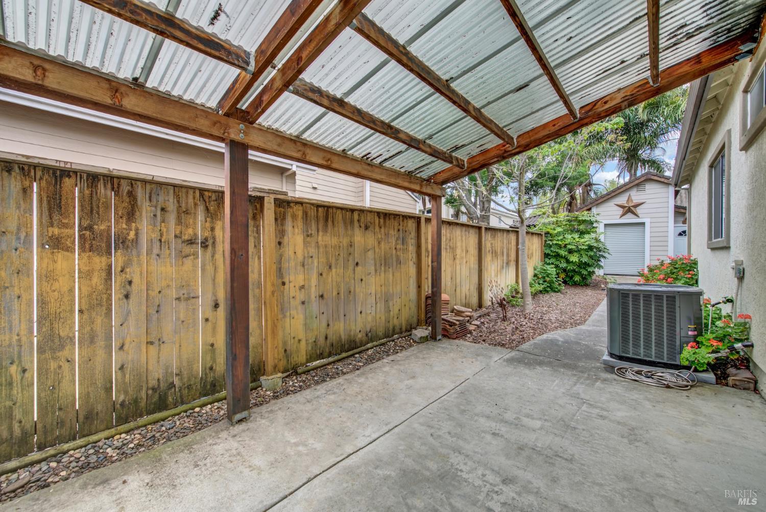 Detail Gallery Image 60 of 71 For 621 Renaissance Ave, Fairfield,  CA 94534 - 3 Beds | 3 Baths