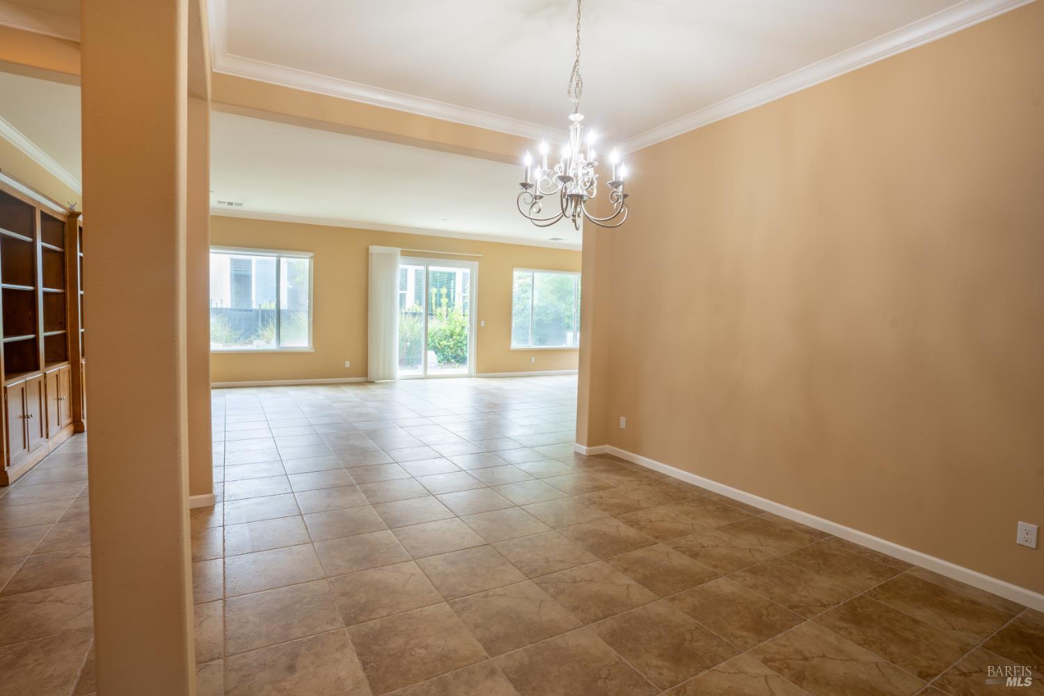 Detail Gallery Image 6 of 33 For 506 Rutland Dr, Rio Vista,  CA 94571 - 3 Beds | 2/1 Baths