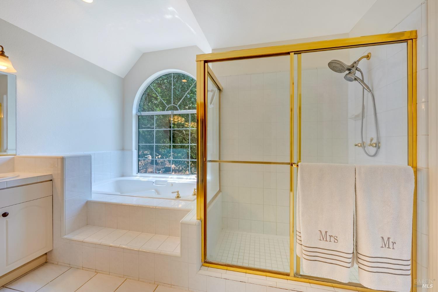 Detail Gallery Image 28 of 52 For 1508 Ronne Dr, Santa Rosa,  CA 95404 - 4 Beds | 3 Baths