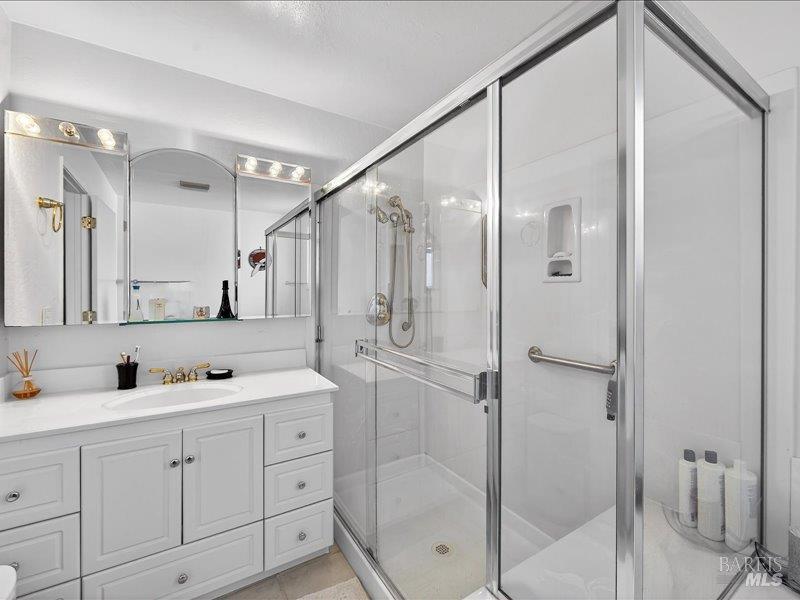 Detail Gallery Image 16 of 30 For 5484 San Jose Dr, Pleasanton,  CA 94566 - 3 Beds | 2 Baths