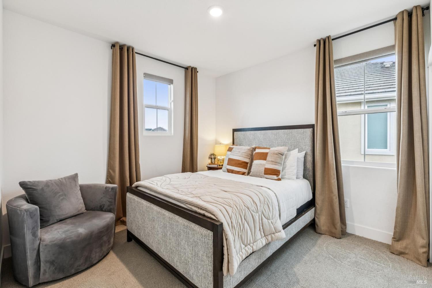 Detail Gallery Image 38 of 52 For 2919 Shaver St, Fairfield,  CA 94533 - 4 Beds | 3 Baths