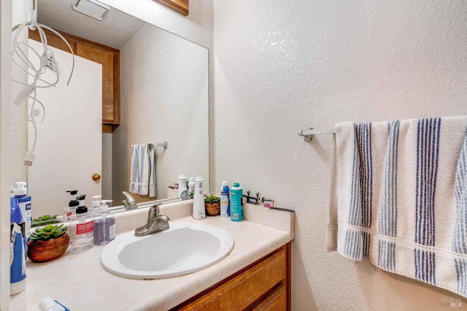 Detail Gallery Image 15 of 31 For 2038 Terry Rd, Santa Rosa,  CA 95403 - – Beds | – Baths