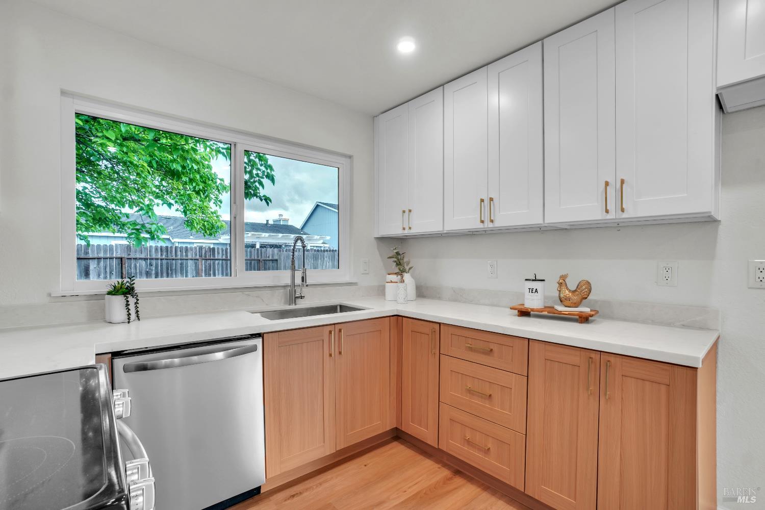 Detail Gallery Image 17 of 47 For 607 Seagull Dr, Suisun City,  CA 94585 - 3 Beds | 2 Baths