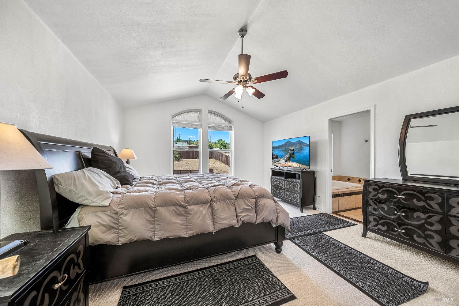 Detail Gallery Image 28 of 55 For 2920 Meadow Creek Rd, Clearlake Oaks,  CA 95423 - 3 Beds | 2 Baths