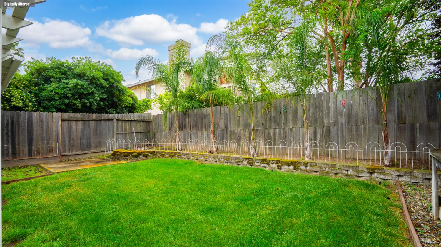 Detail Gallery Image 48 of 72 For 606 Sunnyvale Pl, Vacaville,  CA 95687 - 5 Beds | 2/1 Baths