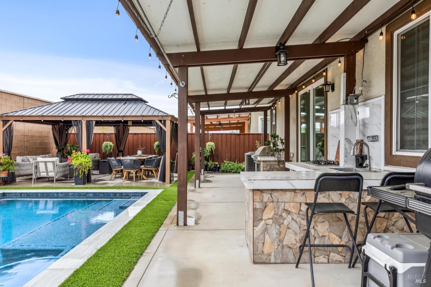 Detail Gallery Image 47 of 52 For 2919 Shaver St, Fairfield,  CA 94533 - 4 Beds | 3 Baths