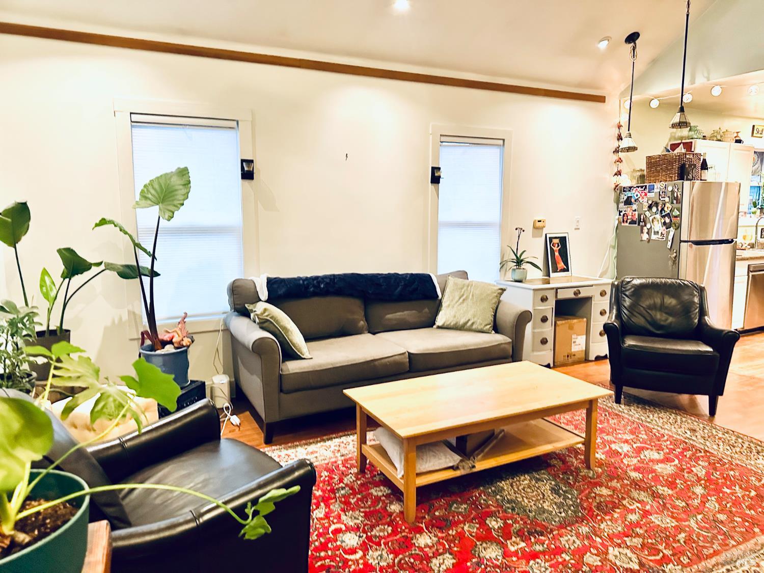 Detail Gallery Image 5 of 33 For 108 Pierson St, Santa Rosa,  CA 95401 - 2 Beds | 1 Baths