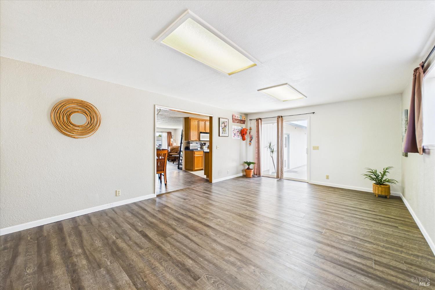 Detail Gallery Image 18 of 40 For 2393 Ohio St, Eureka,  CA 95501 - 3 Beds | 2 Baths