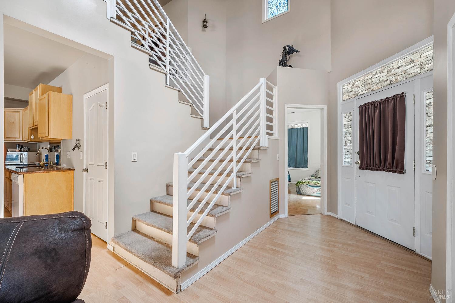 Detail Gallery Image 24 of 55 For 2920 Meadow Creek Rd, Clearlake Oaks,  CA 95423 - 3 Beds | 2 Baths