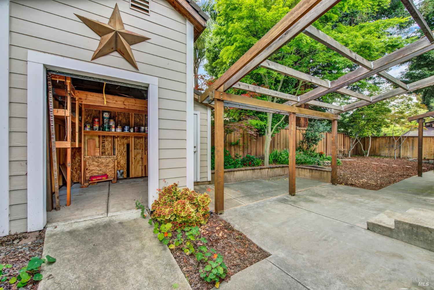 Detail Gallery Image 55 of 71 For 621 Renaissance Ave, Fairfield,  CA 94534 - 3 Beds | 3 Baths