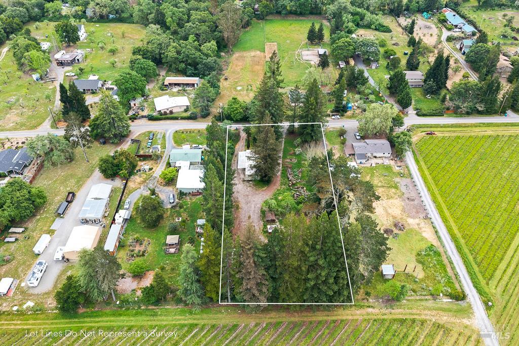 Detail Gallery Image 12 of 13 For 8466 Templeman Rd, Forestville,  CA 95436 - 2 Beds | 2 Baths