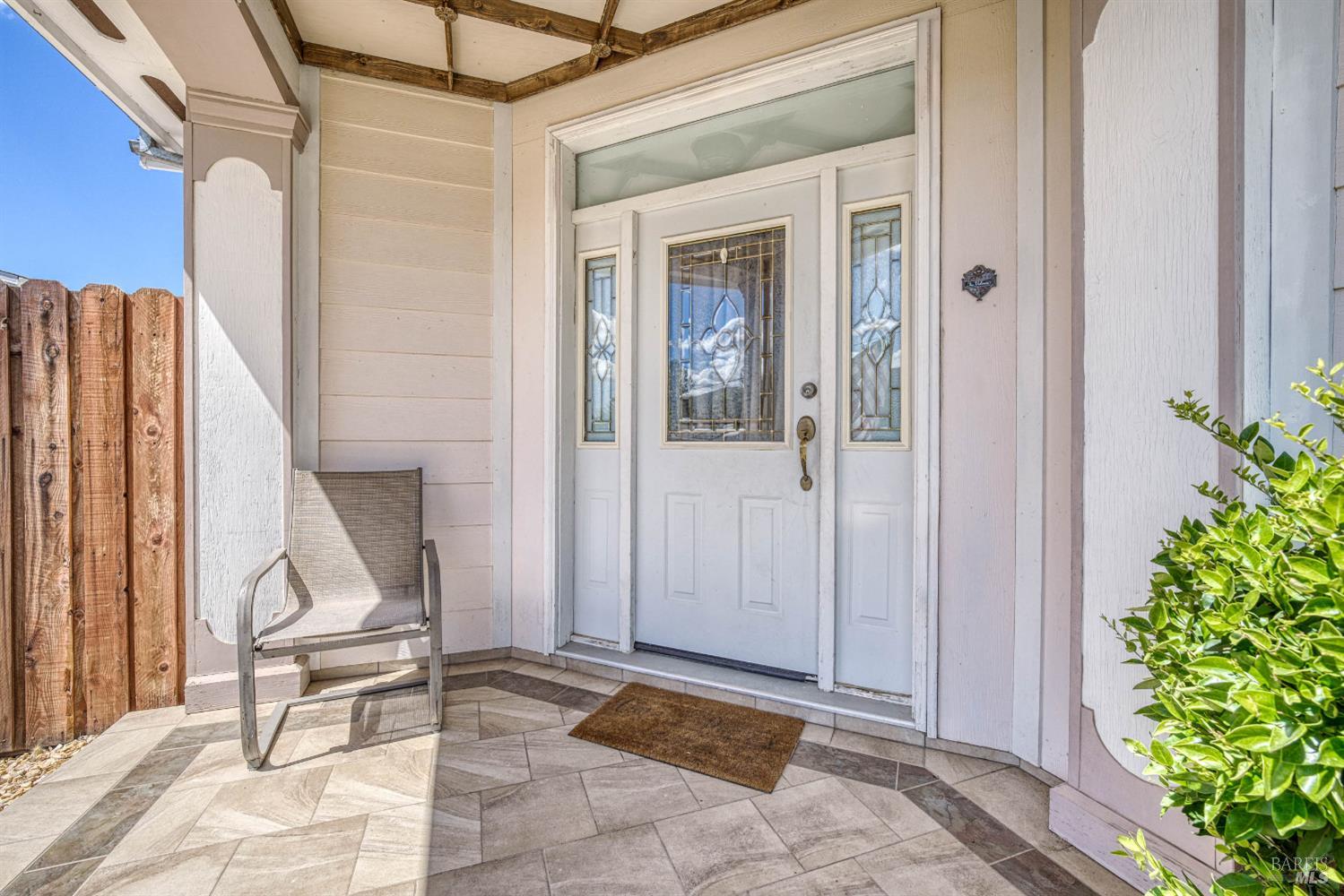 Detail Gallery Image 11 of 55 For 2920 Meadow Creek Rd, Clearlake Oaks,  CA 95423 - 3 Beds | 2 Baths