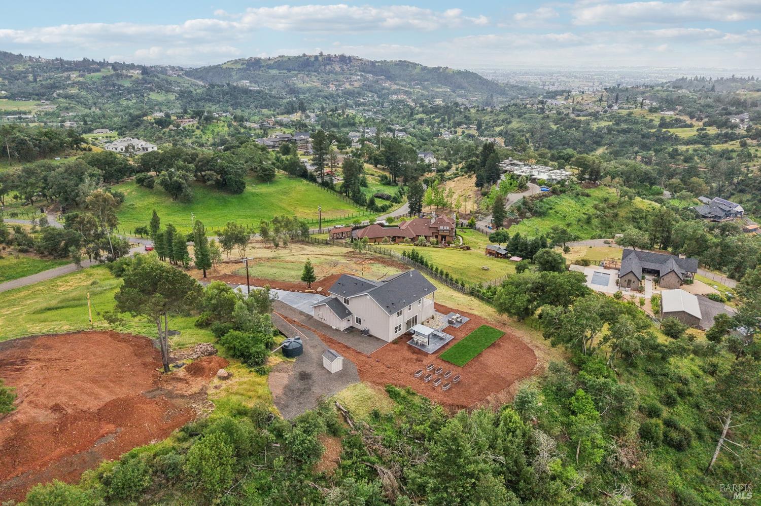 Detail Gallery Image 76 of 80 For 5663 Crystal Dr, Santa Rosa,  CA 95404 - 5 Beds | 3/1 Baths