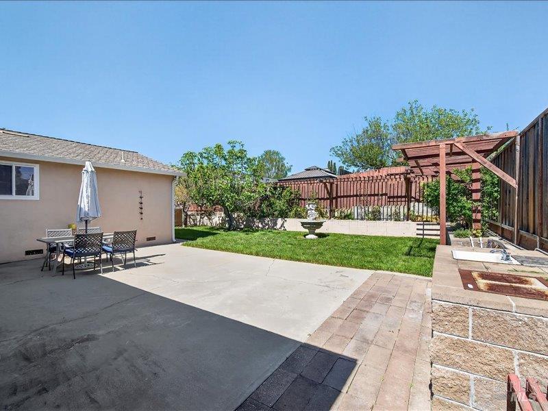 Detail Gallery Image 22 of 30 For 5484 San Jose Dr, Pleasanton,  CA 94566 - 3 Beds | 2 Baths