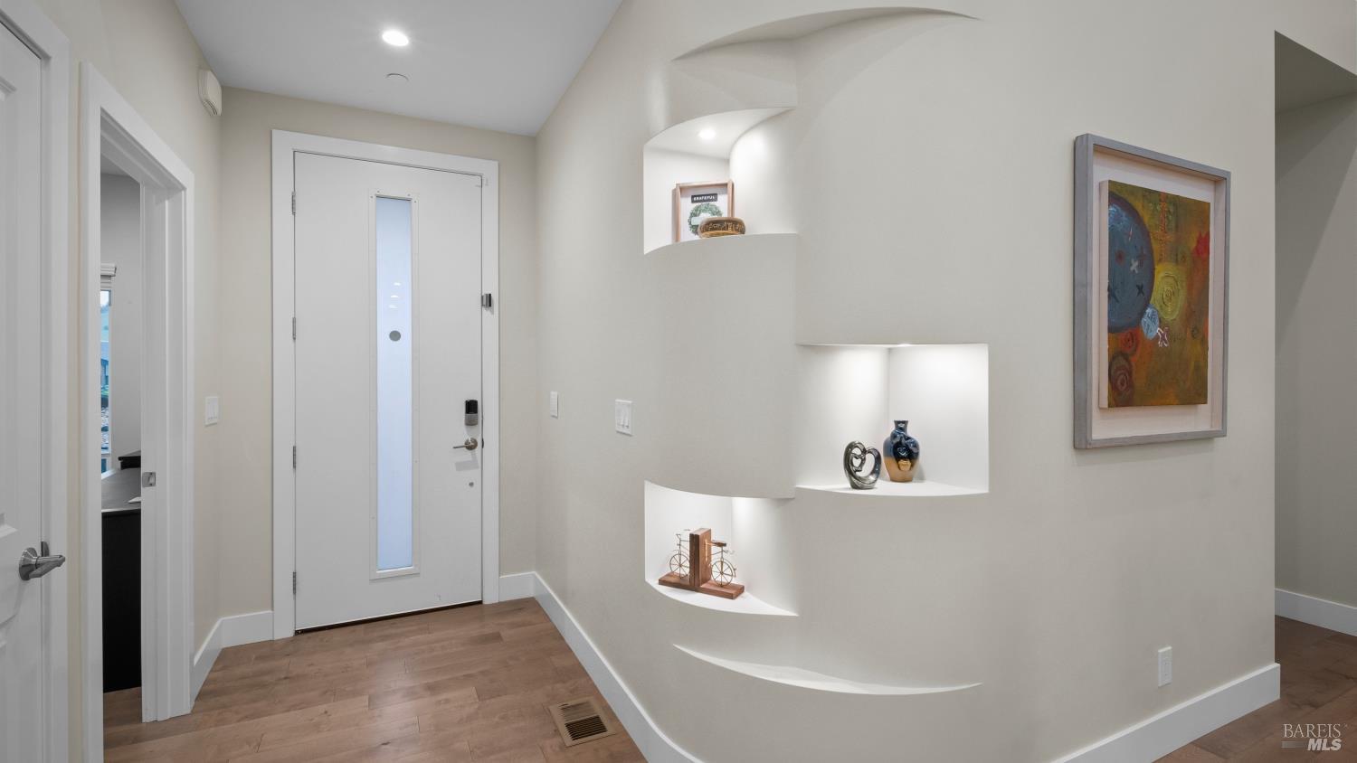 Detail Gallery Image 15 of 74 For 3720 Deauville Pl, Santa Rosa,  CA 95403 - 6 Beds | 4 Baths