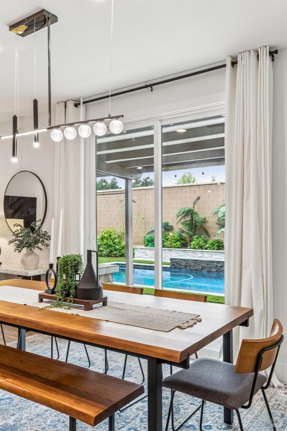 Detail Gallery Image 19 of 52 For 2919 Shaver St, Fairfield,  CA 94533 - 4 Beds | 3 Baths