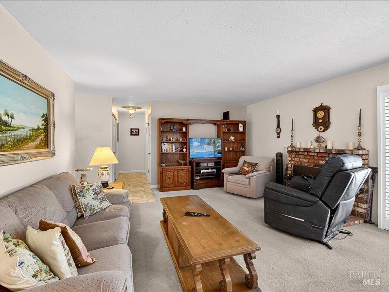 Detail Gallery Image 13 of 30 For 5484 San Jose Dr, Pleasanton,  CA 94566 - 3 Beds | 2 Baths