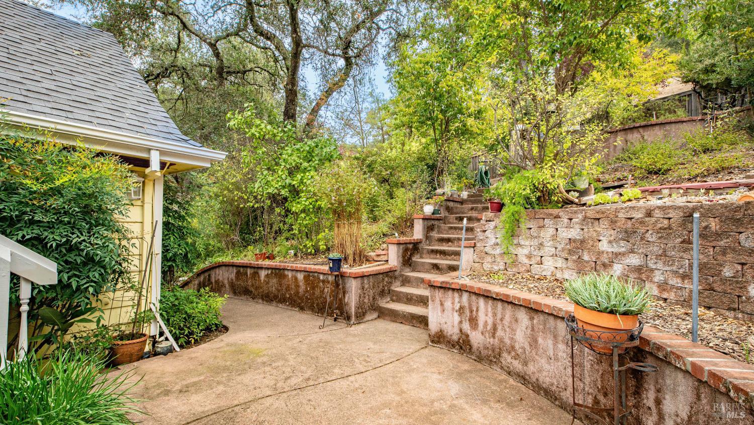 Detail Gallery Image 51 of 68 For 113 Heidi Ln, Cloverdale,  CA 95425 - 3 Beds | 2/2 Baths