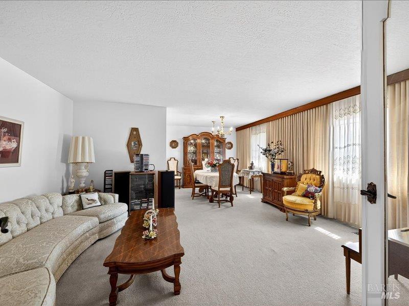 Detail Gallery Image 3 of 30 For 5484 San Jose Dr, Pleasanton,  CA 94566 - 3 Beds | 2 Baths