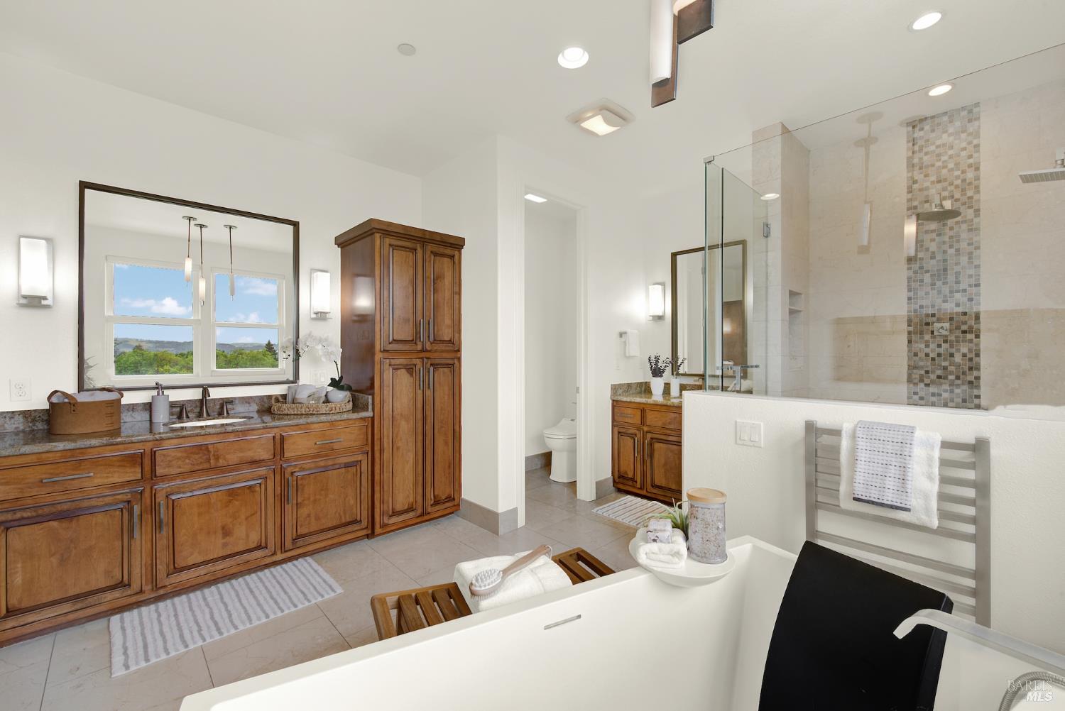 Detail Gallery Image 56 of 95 For 213 Cardwell Ct, Napa,  CA 94559 - 4 Beds | 3/1 Baths