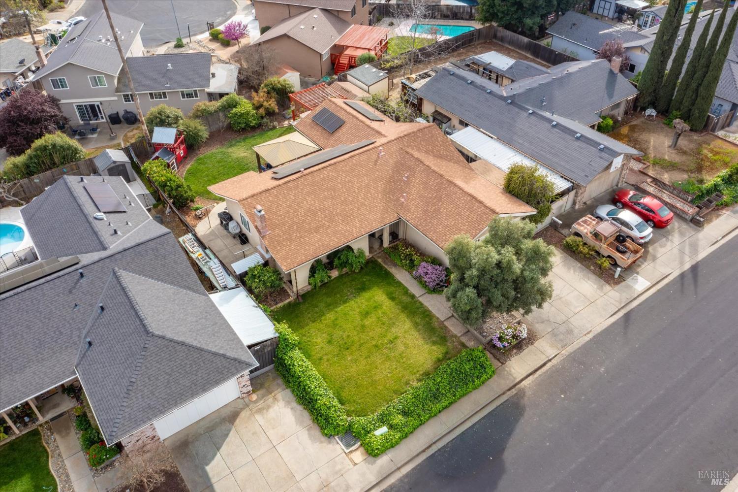 Detail Gallery Image 66 of 68 For 456 Marbella Ln, Vacaville,  CA 95688 - 4 Beds | 2 Baths