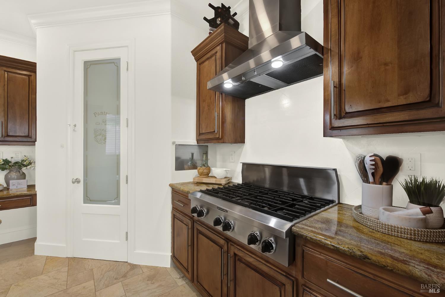 Detail Gallery Image 32 of 95 For 213 Cardwell Ct, Napa,  CA 94559 - 4 Beds | 3/1 Baths