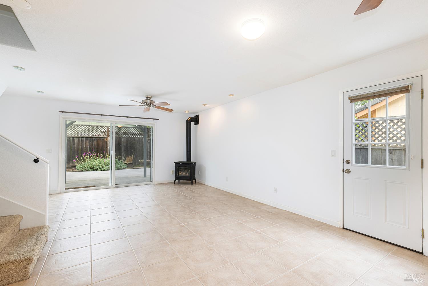 Detail Gallery Image 11 of 47 For 349 Sugar Maple Ln, Windsor,  CA 95492 - 3 Beds | 2 Baths