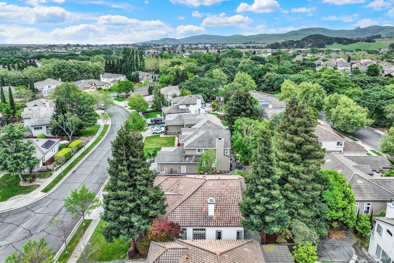 Detail Gallery Image 62 of 71 For 621 Renaissance Ave, Fairfield,  CA 94534 - 3 Beds | 3 Baths