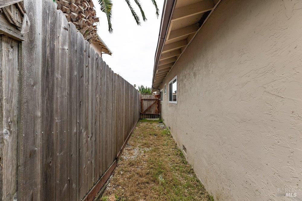 Detail Gallery Image 75 of 87 For 1900 Alice Dr, Vallejo,  CA 94589 - 3 Beds | 2 Baths