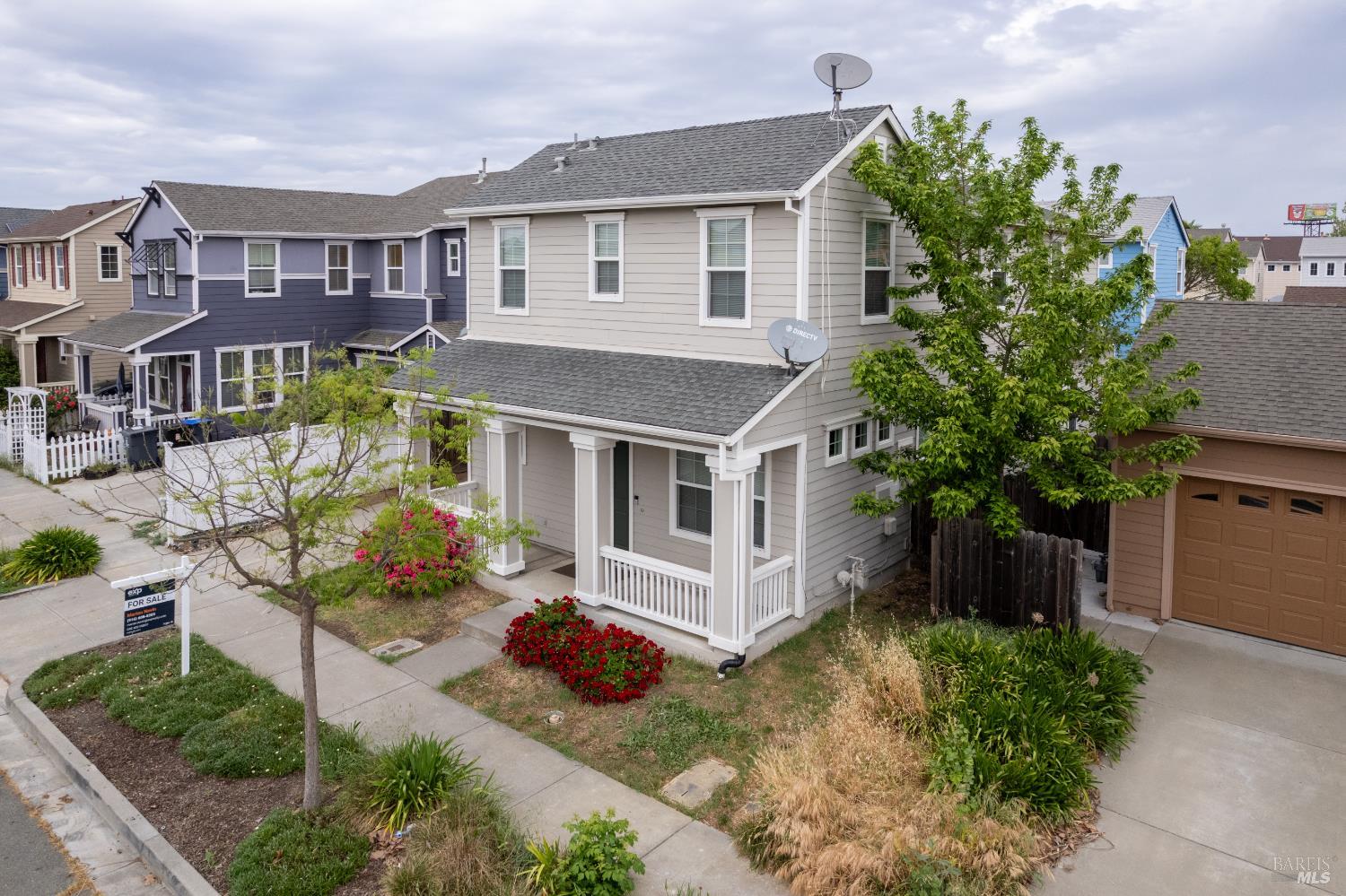 Detail Gallery Image 4 of 36 For 1018 Freedom Dr, Suisun City,  CA 94585 - 4 Beds | 2/1 Baths