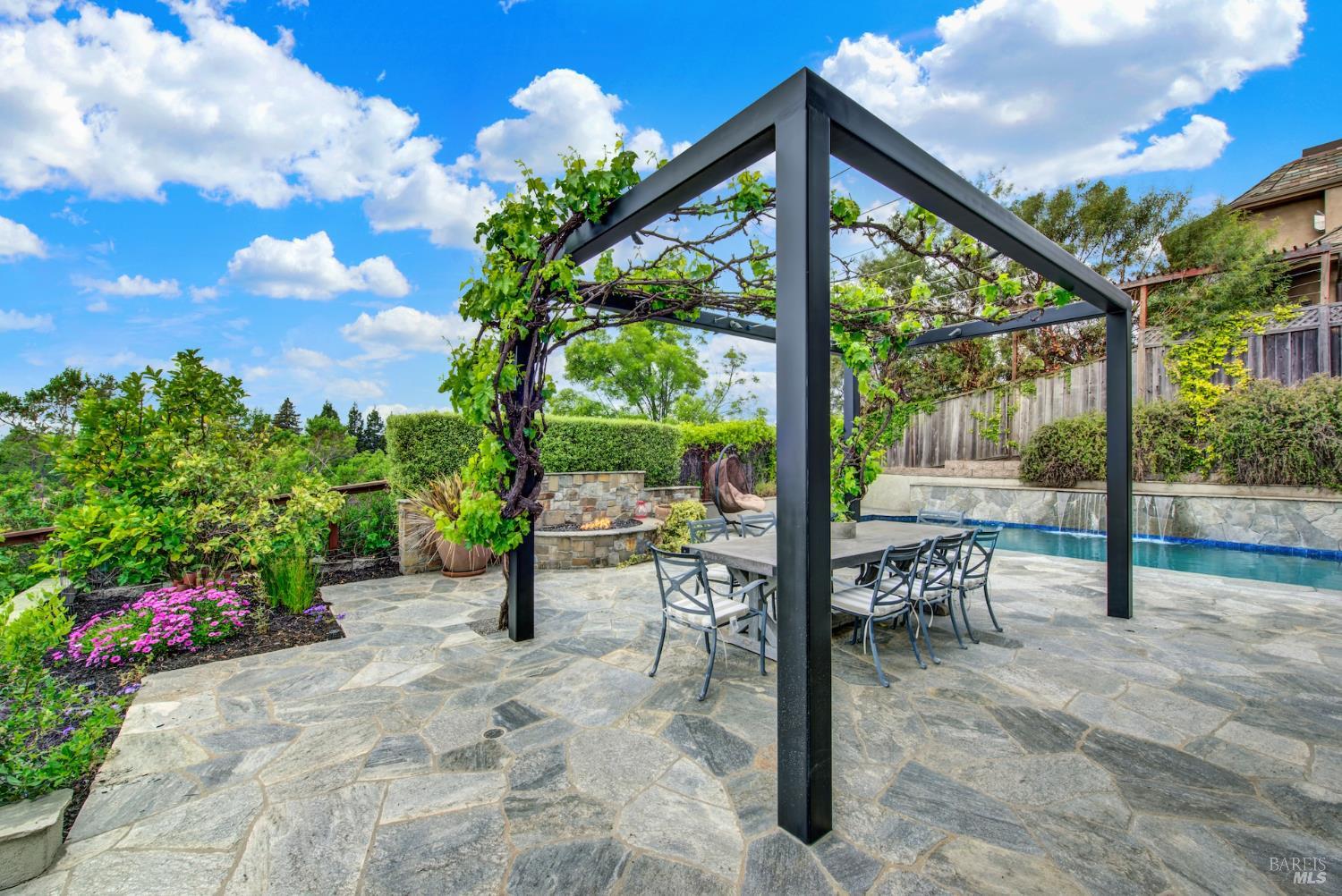 Detail Gallery Image 74 of 95 For 213 Cardwell Ct, Napa,  CA 94559 - 4 Beds | 3/1 Baths