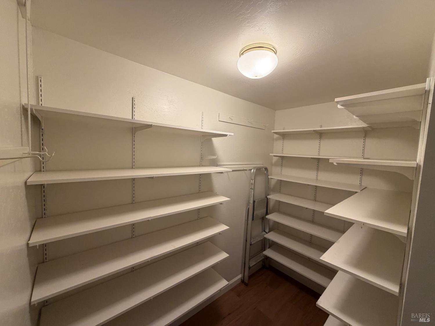 Detail Gallery Image 21 of 53 For 138 Gardiner Way, Rio Vista,  CA 94571 - 5 Beds | 3 Baths