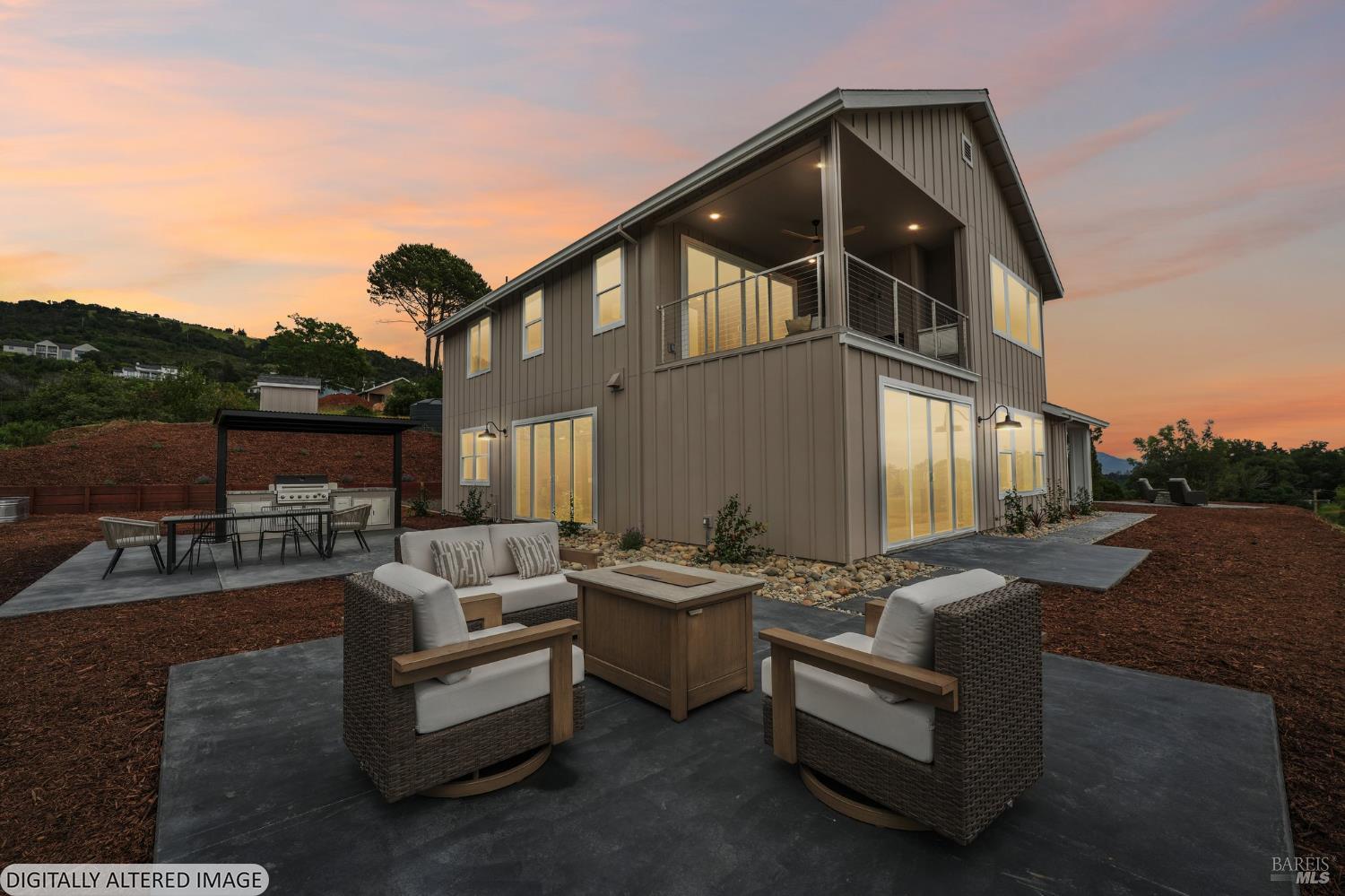 Detail Gallery Image 77 of 80 For 5663 Crystal Dr, Santa Rosa,  CA 95404 - 5 Beds | 3/1 Baths