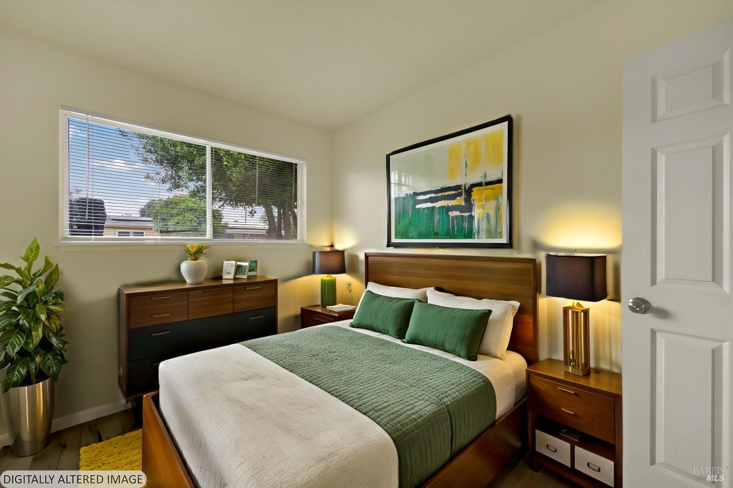 Detail Gallery Image 5 of 69 For 499 Apple Tree Ln, Fairfield,  CA 94533 - 3 Beds | 1 Baths