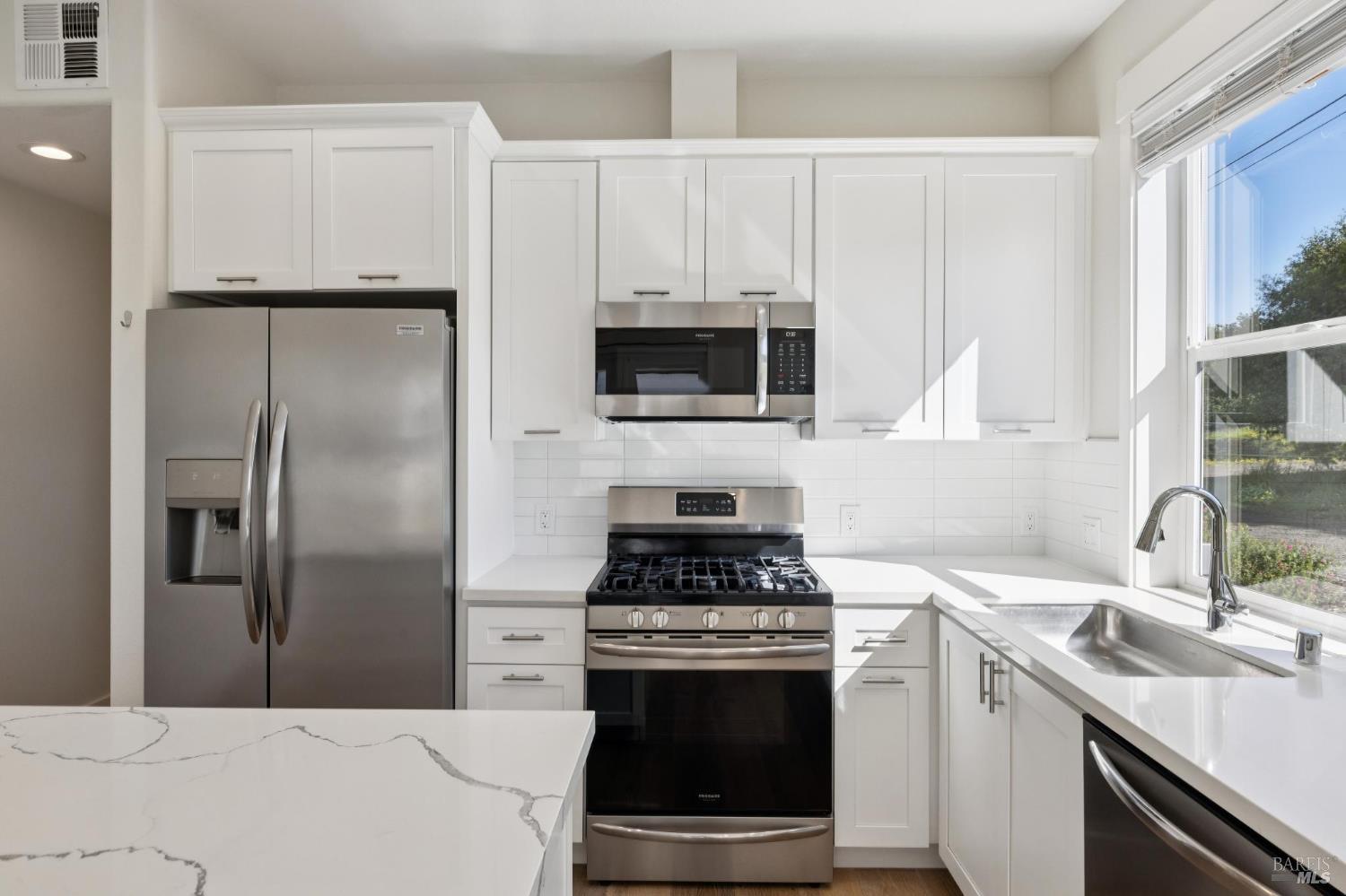 Detail Gallery Image 11 of 25 For 2672 Franz Kafka Ave, Santa Rosa,  CA 95404 - 1 Beds | 1 Baths